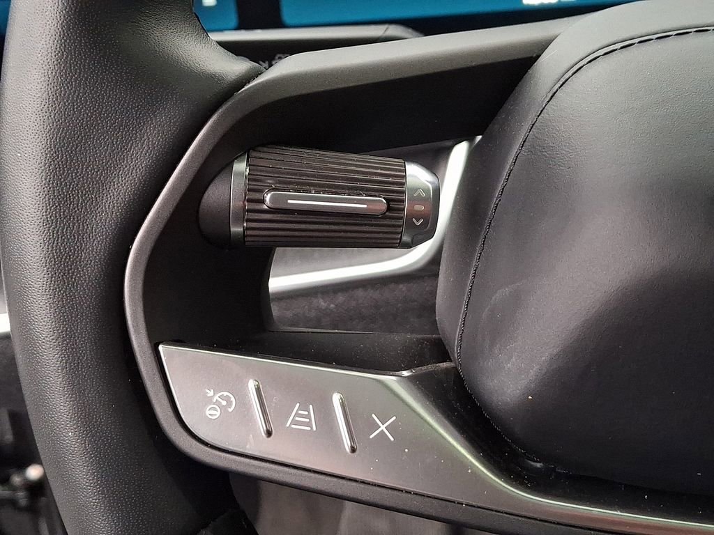 Used 2024 Lucid Air Touring image 23