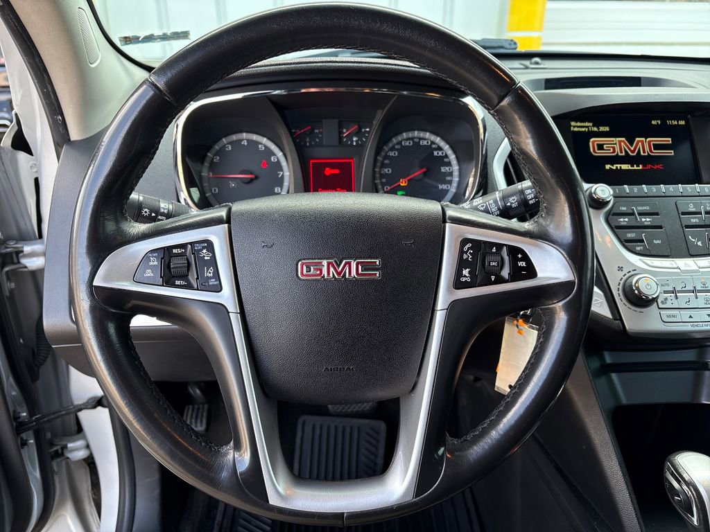 Used 2015 GMC Terrain SLT w/ Chrome Appearance Package image 17