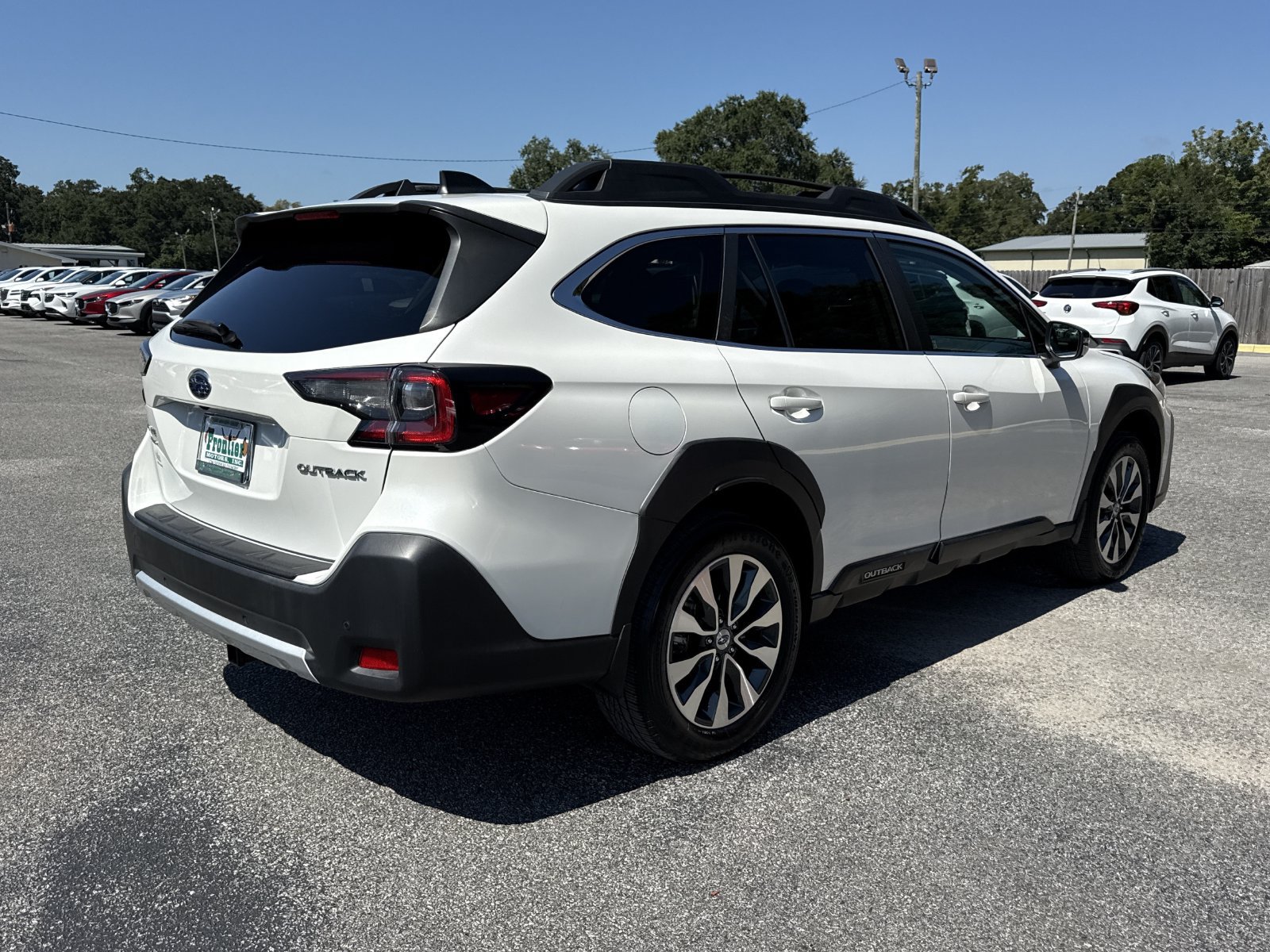 Used 2024 Subaru Outback Limited w/ Popular Package #2 AWD/4WD image 5