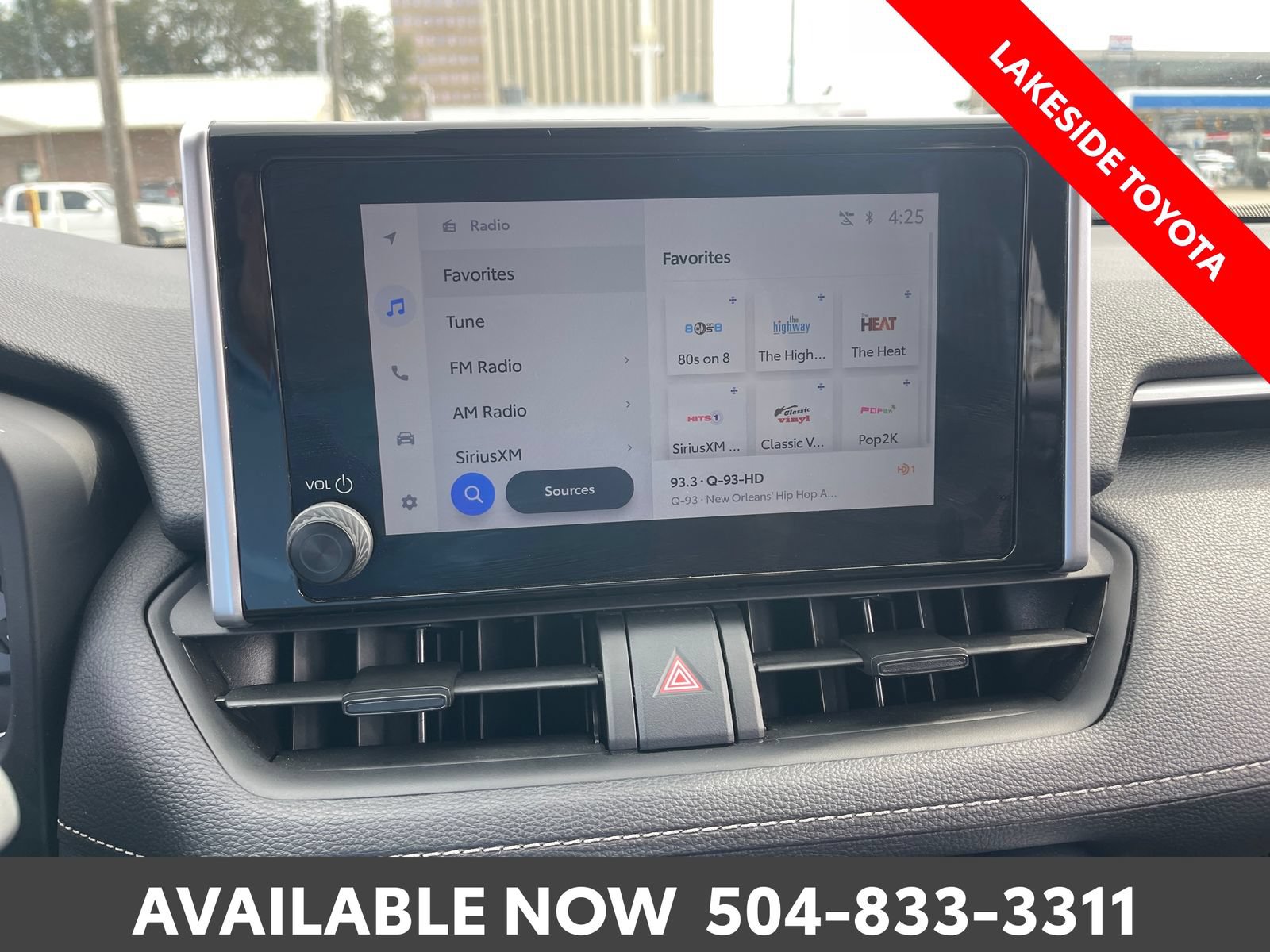 Certified 2025 Toyota RAV4 XLE FWD image 33
