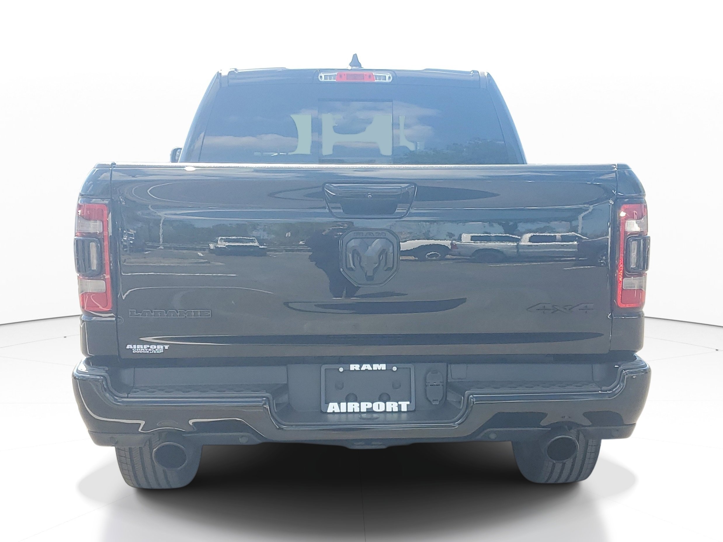 Used 2023 RAM 1500 Laramie image 6