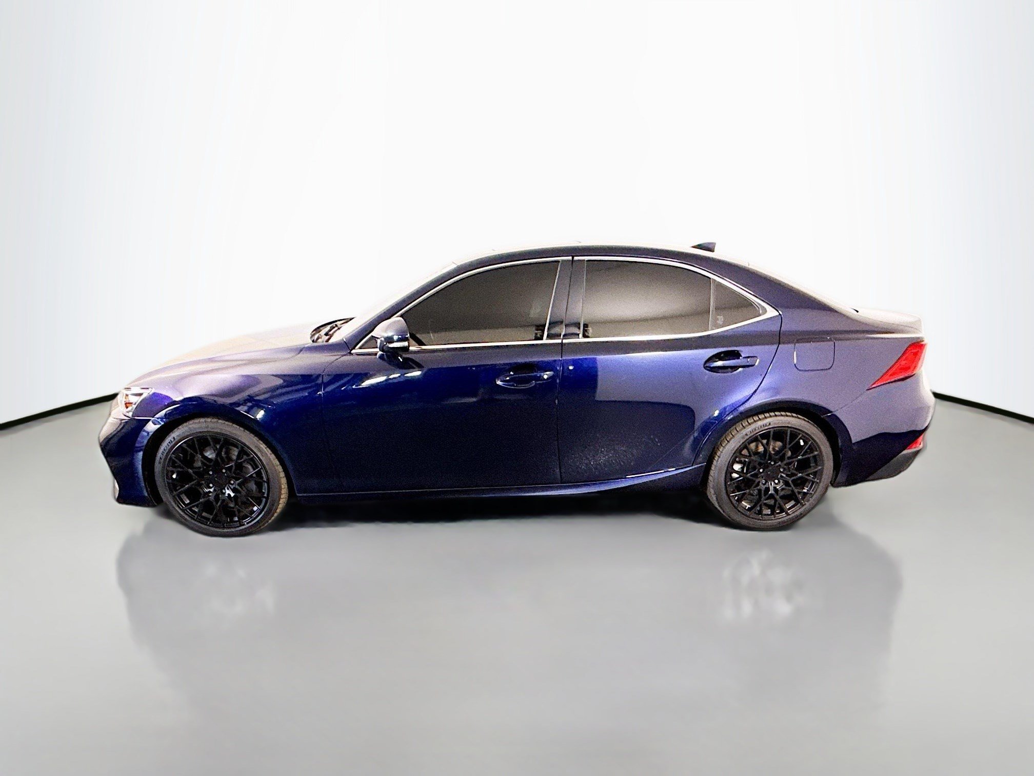 Used 2019 Lexus IS 300 AWD w/ Navigation Package image 6