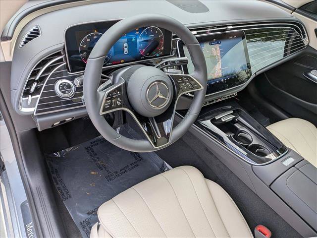 New 2026 Mercedes-Benz E 350 4MATIC Sedan image 3