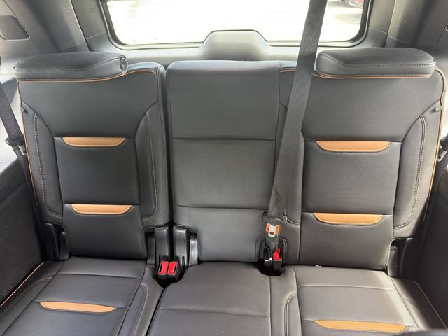 Certified 2024 GMC Yukon AT4 AWD/4WD image 17