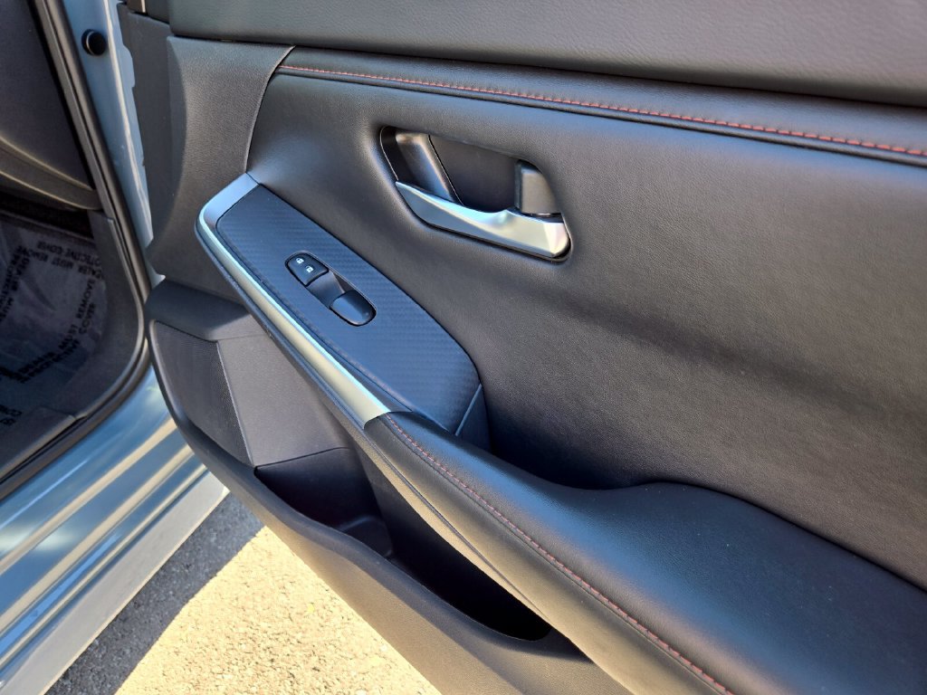 Certified 2024 Nissan Sentra SR FWD image 24