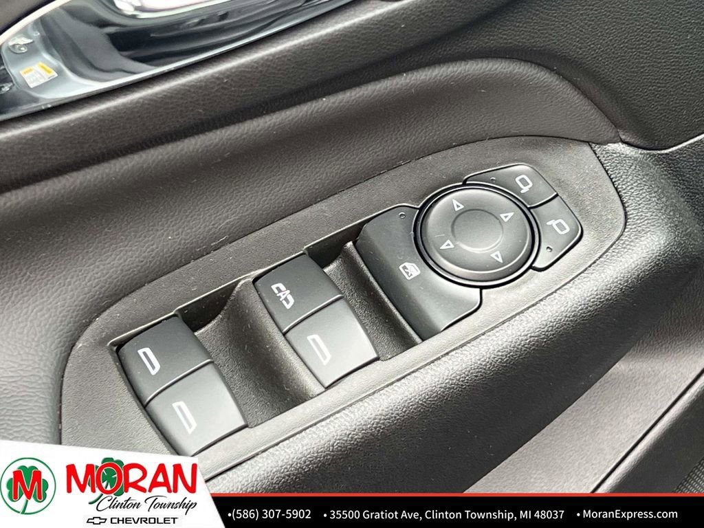 Certified 2024 Chevrolet Equinox LT FWD image 16