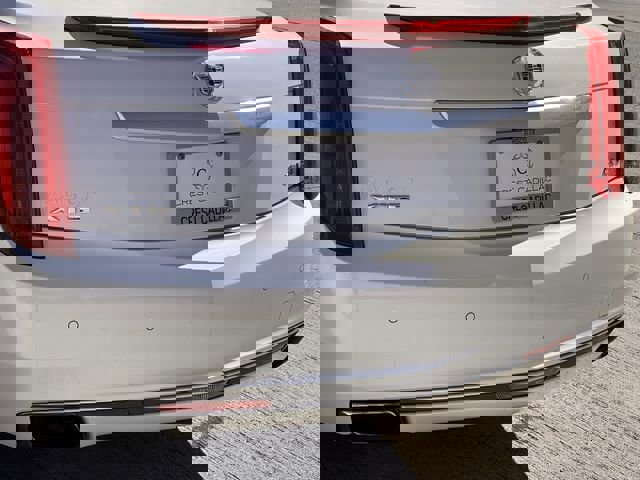 Used 2013 Cadillac XTS Premium image 6