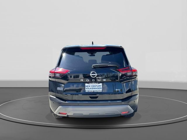 Used 2023 Nissan Rogue SV FWD image 4