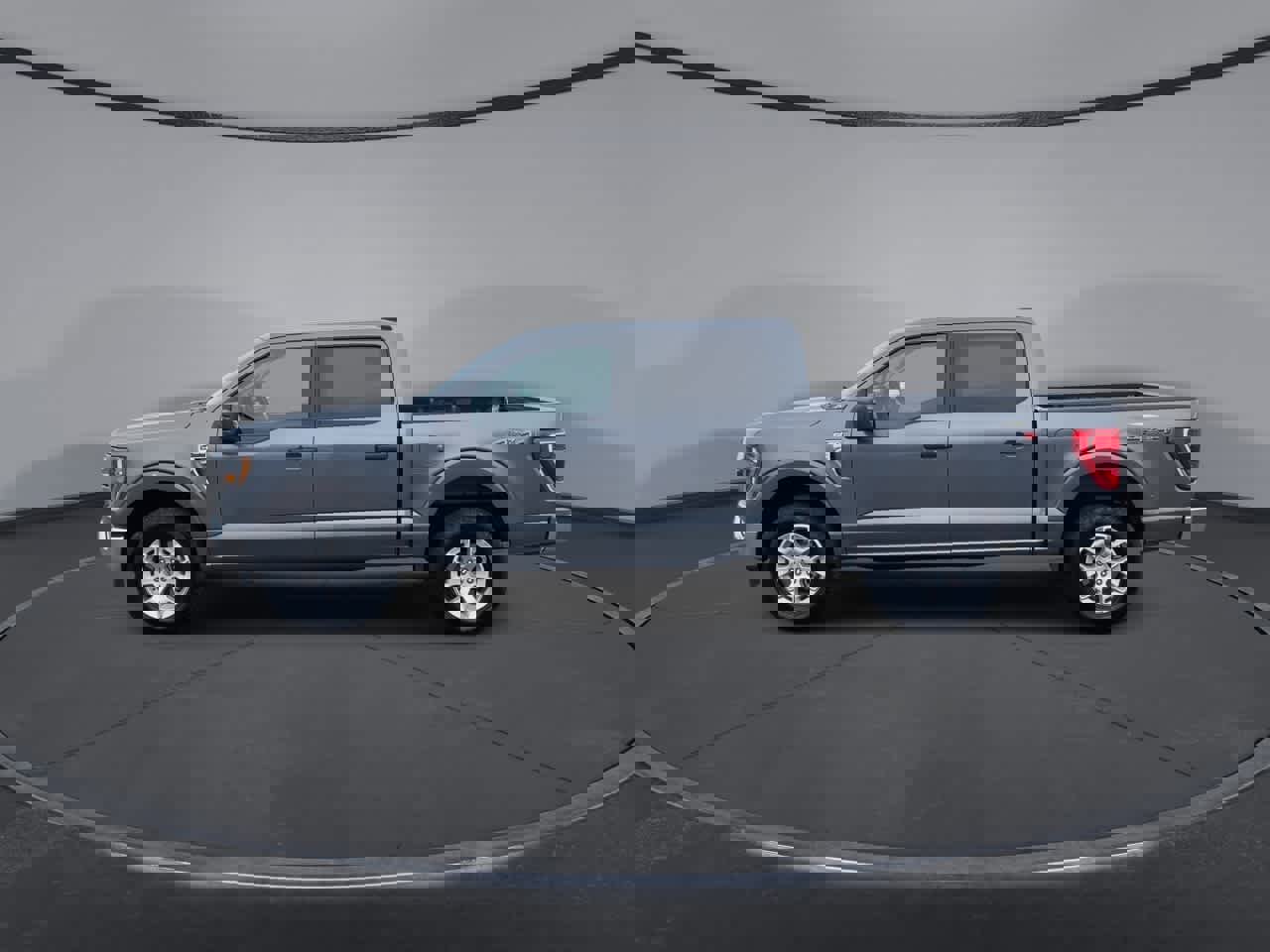 Used 2023 Ford F150 XLT image 5