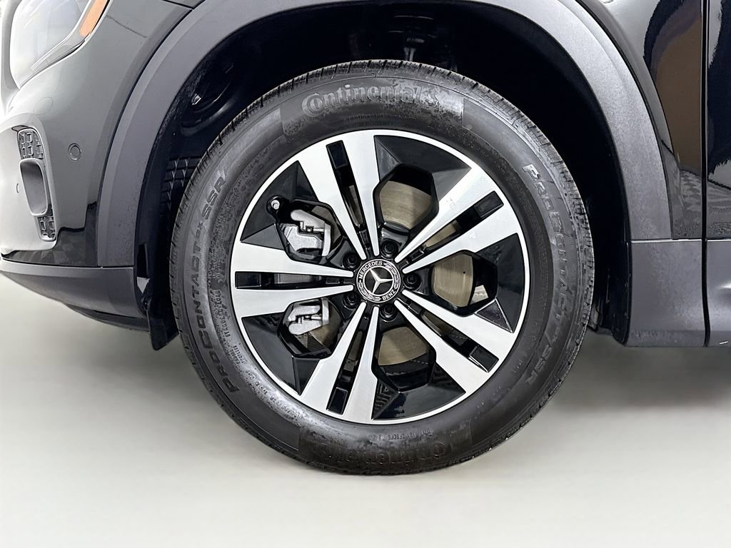 Certified 2025 Mercedes-Benz GLB 250 image 30