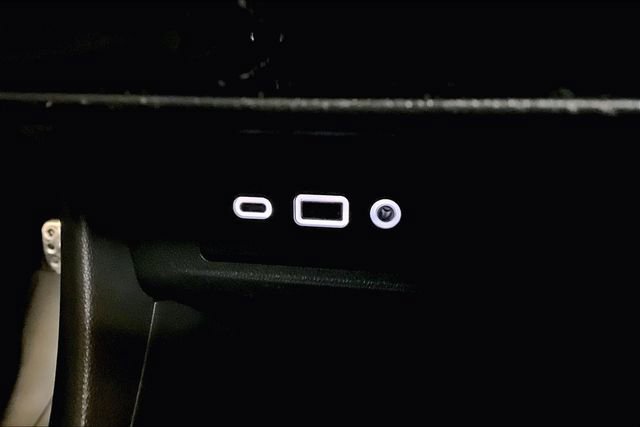 Used 2023 Buick Encore GX Select w/ Sport Touring Package image 16