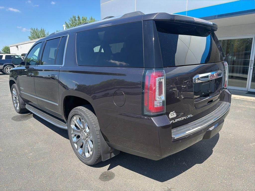 Used 2016 GMC Yukon XL Denali w/ Open Road Package AWD/4WD image 3
