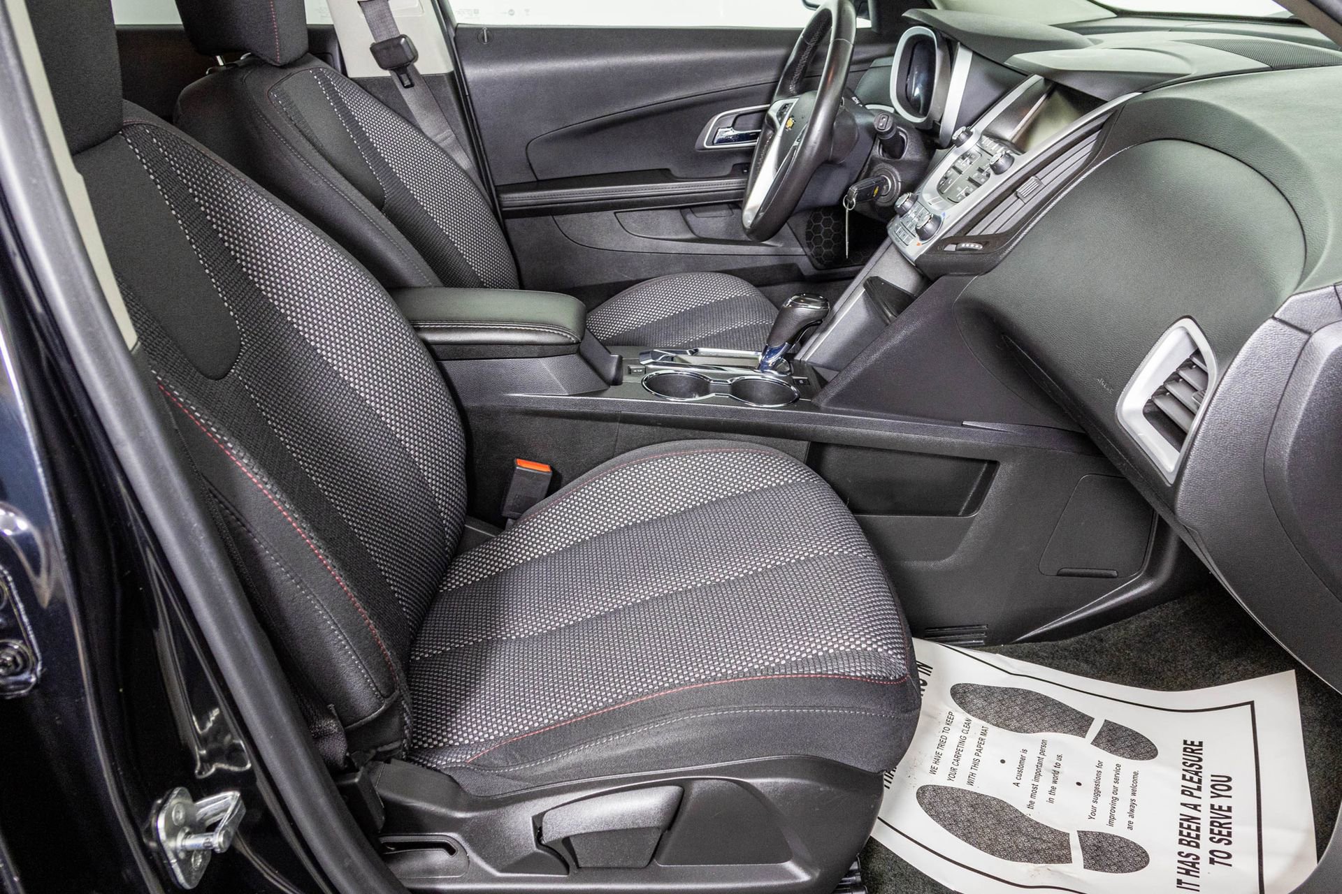 Used 2017 Chevrolet Equinox LT w/ Convenience Package image 41