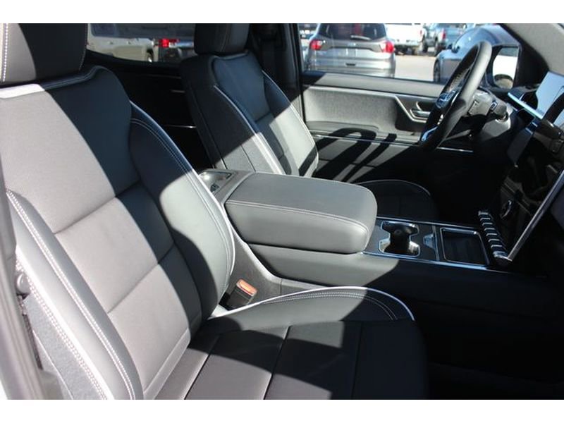 New 2026 GMC Sierra EV Elevation w/ Premium Package image 25