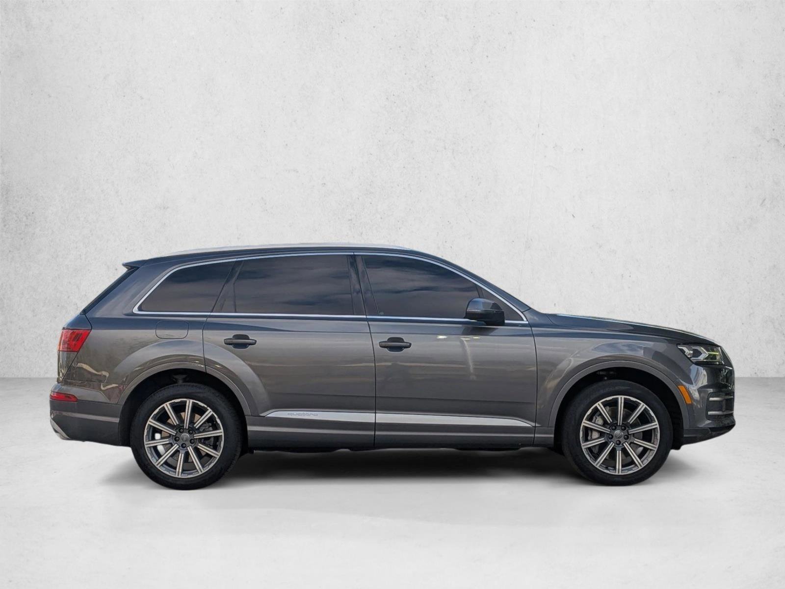 Used 2019 Audi Q7 2.0T Premium w/ Convenience Package AWD/4WD image 4