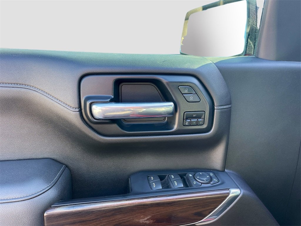 Used 2021 GMC Sierra 1500 SLT image 9