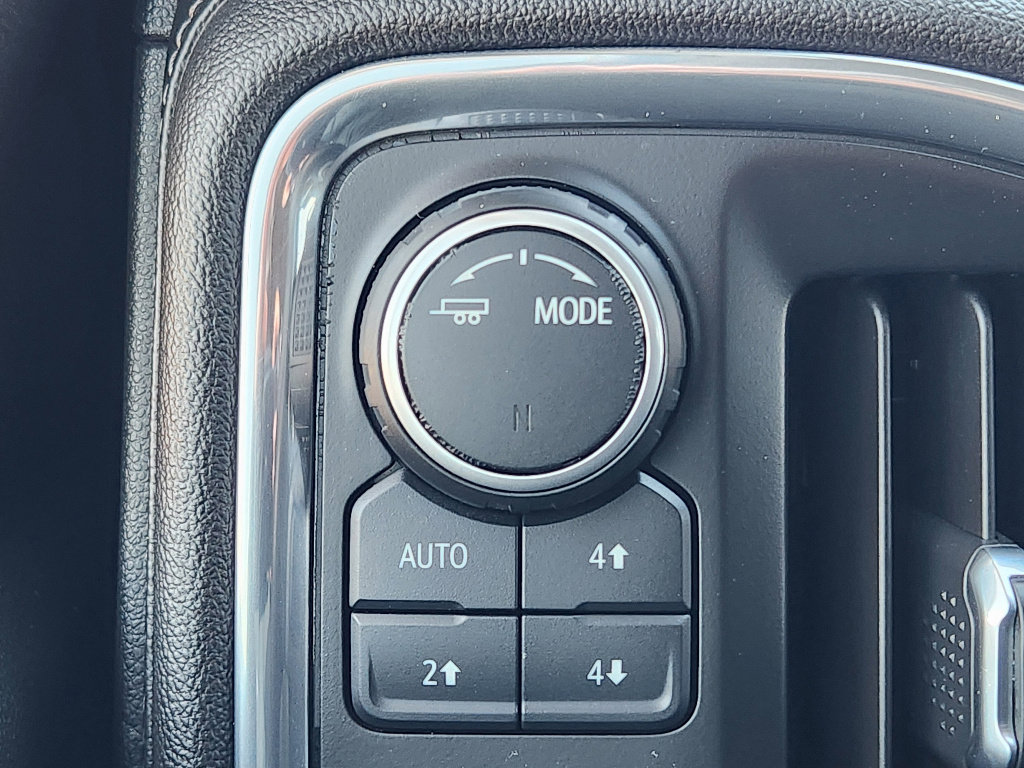 Used 2020 Chevrolet Silverado 3500 LTZ w/ LTZ Texas Edition image 22