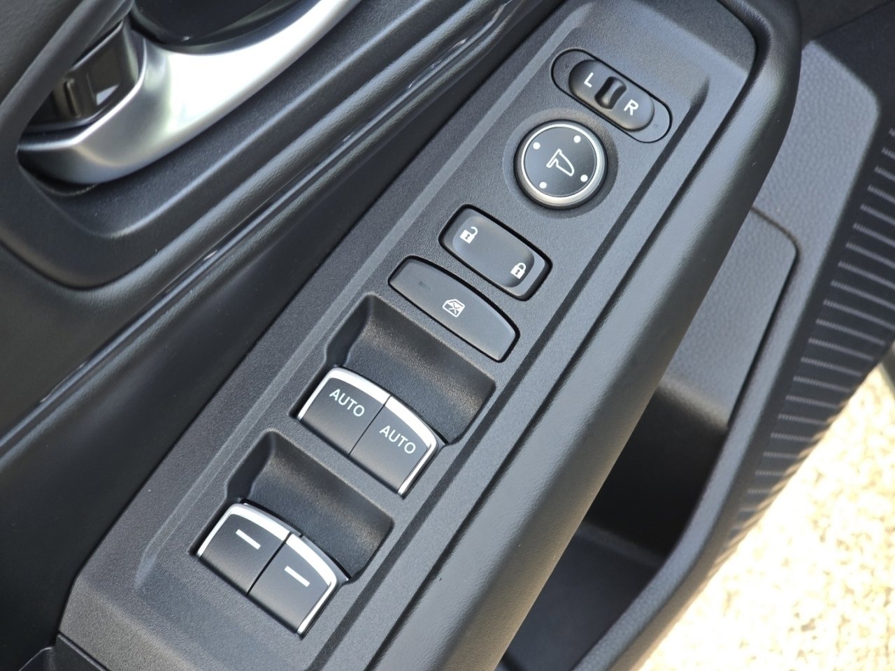 Certified 2024 Honda Accord EX image 26