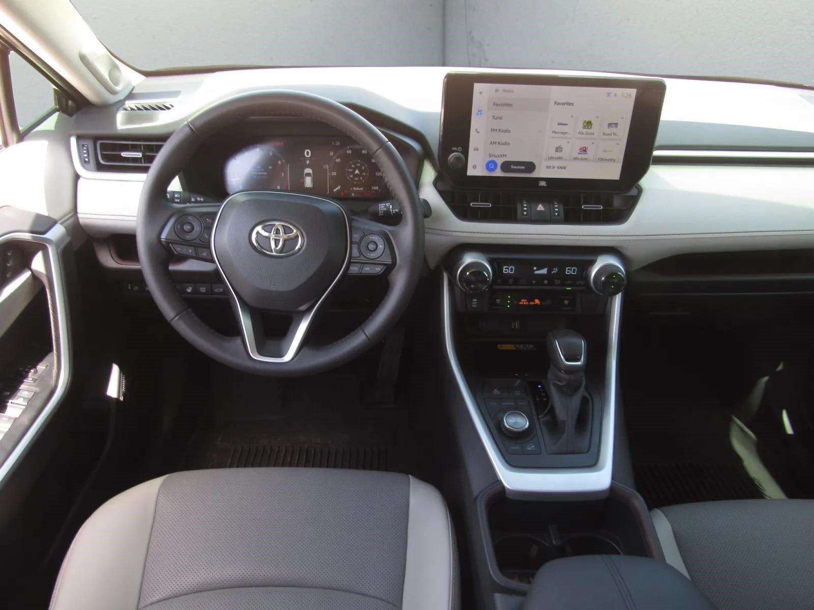 Used 2025 Toyota RAV4 Limited w/ Advanced Technology Package AWD/4WD image 18