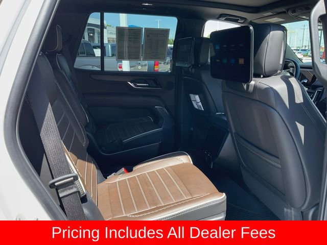 Used 2025 GMC Yukon Denali Ultimate AWD/4WD image 23