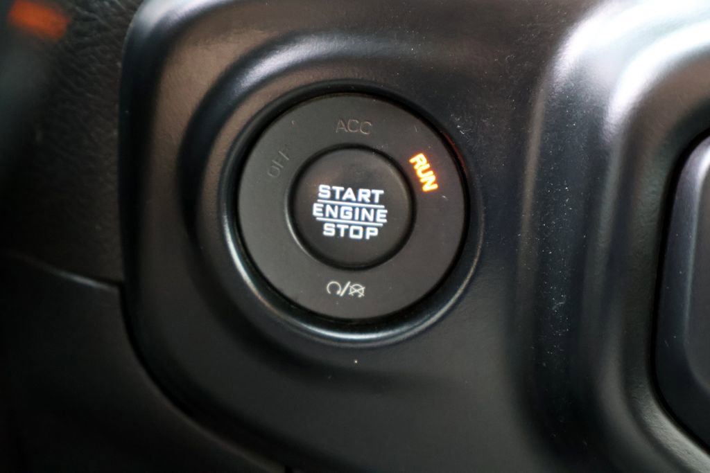 Used 2020 Jeep Wrangler Unlimited Sport AWD/4WD image 8