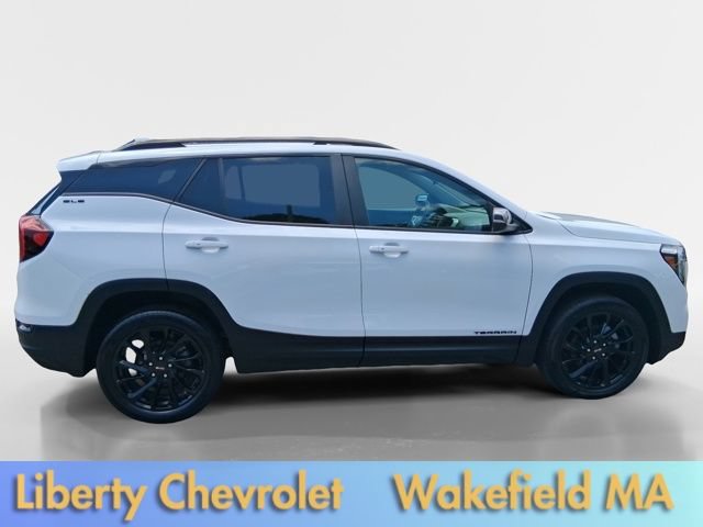 Used 2023 GMC Terrain SLE w/ Driver Convenience Package AWD/4WD image 8