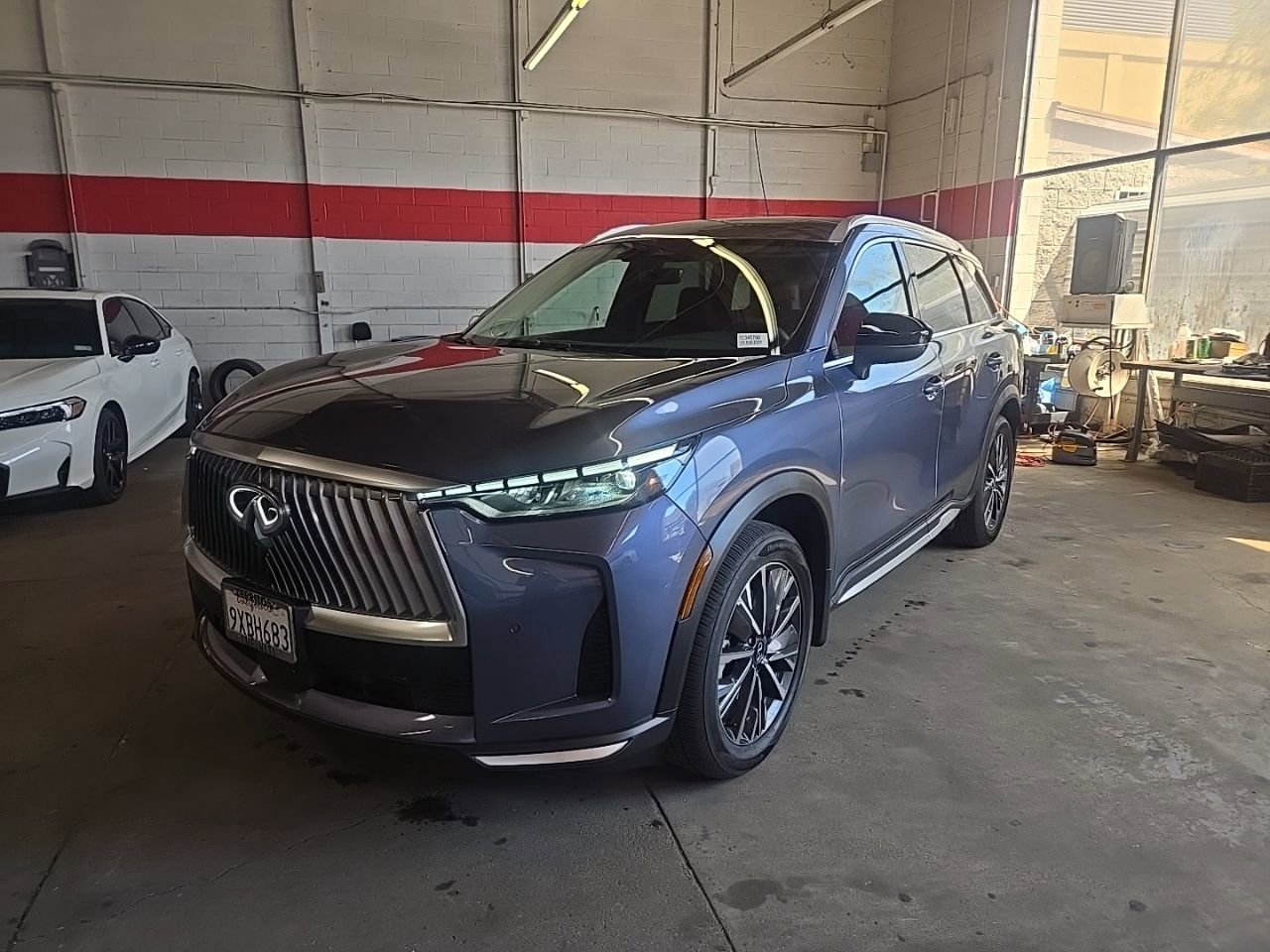 Certified 2026 INFINITI QX60 Luxe w/ Cargo Package
