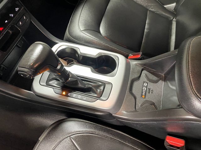 Used 2020 Chevrolet Colorado ZR2 w/ Colorado ZR2 Bison Edition AWD/4WD image 17