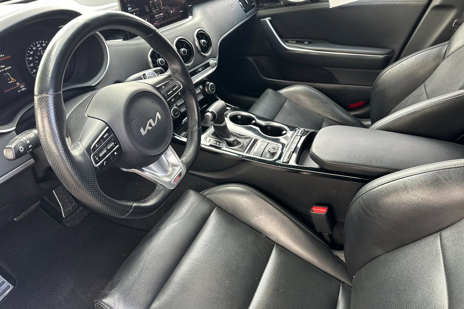 Used 2022 Kia Stinger GT-Line image 9