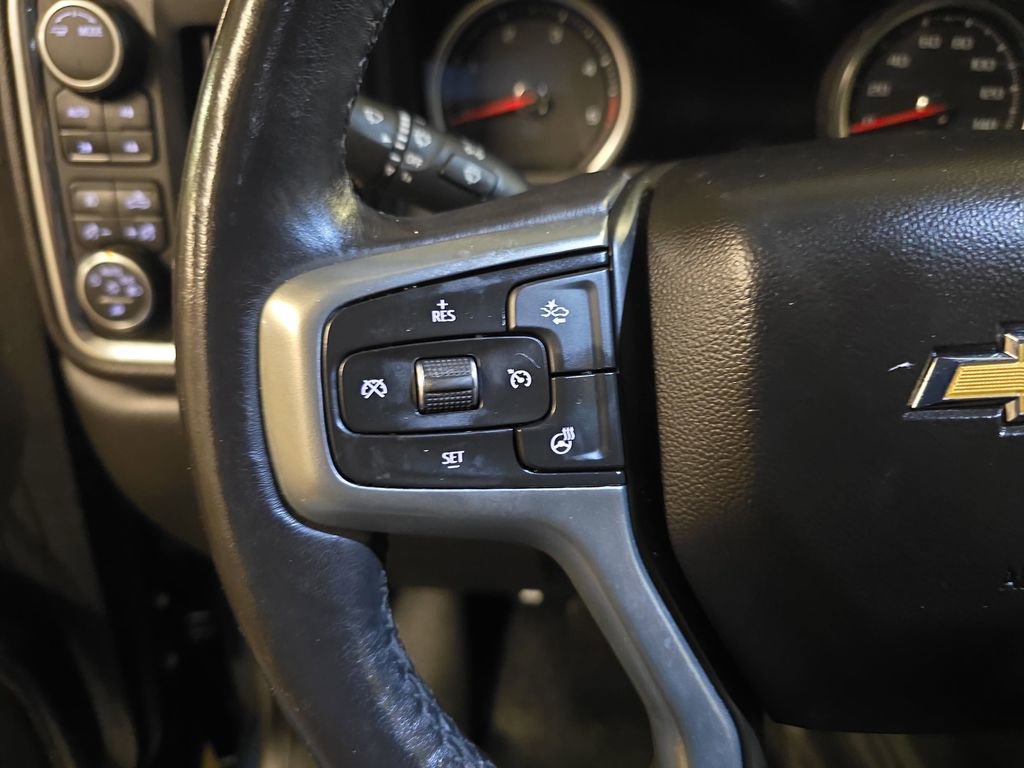 Used 2022 Chevrolet Silverado 2500 LTZ w/ LTZ Premium Package image 14