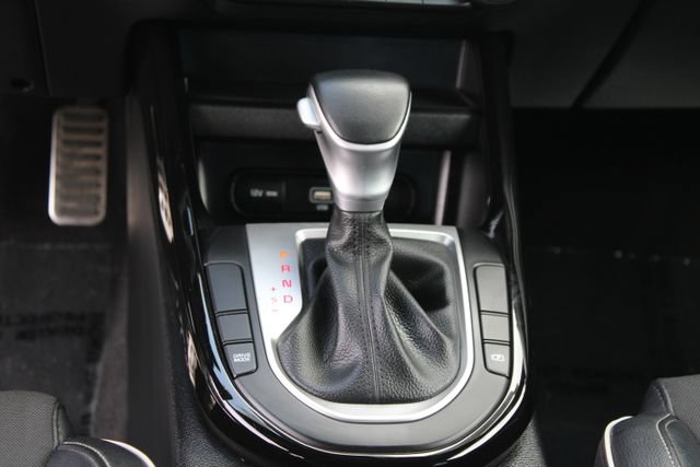 Used 2024 Kia Forte GT-Line FWD image 18