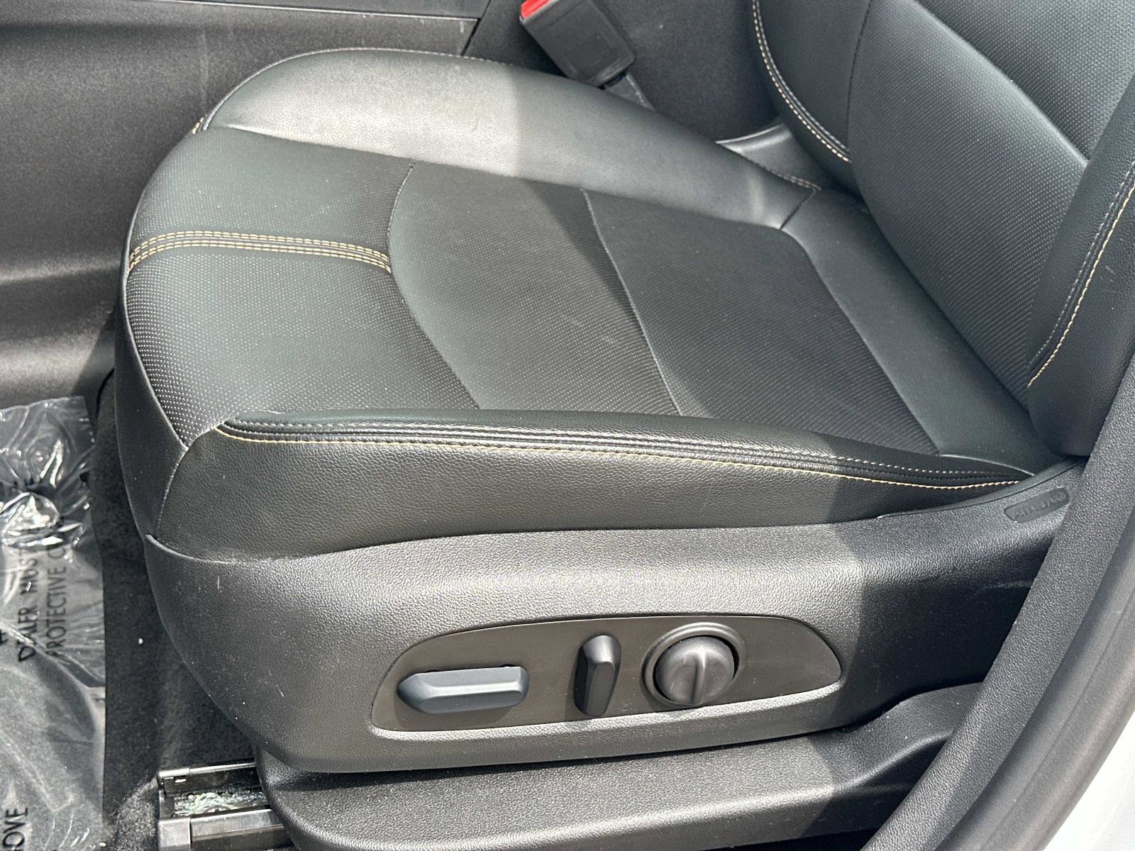 Certified 2024 Chevrolet Equinox Premier image 17