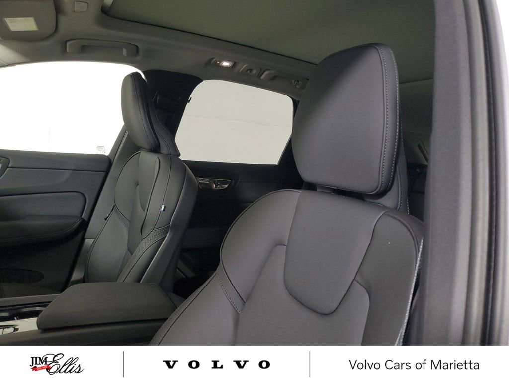 New 2026 Volvo XC60 B5 Plus w/ Protection Package Premier image 23