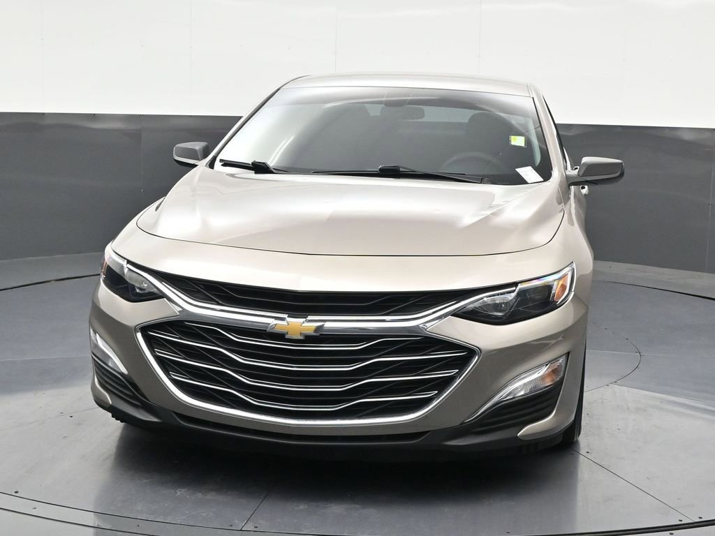Used 2022 Chevrolet Malibu LS FWD image 9