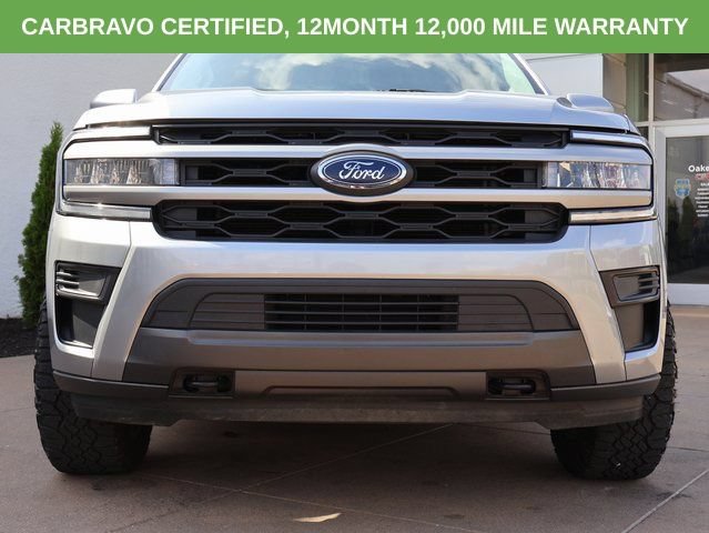 Used 2022 Ford Expedition Max XLT AWD/4WD image 3