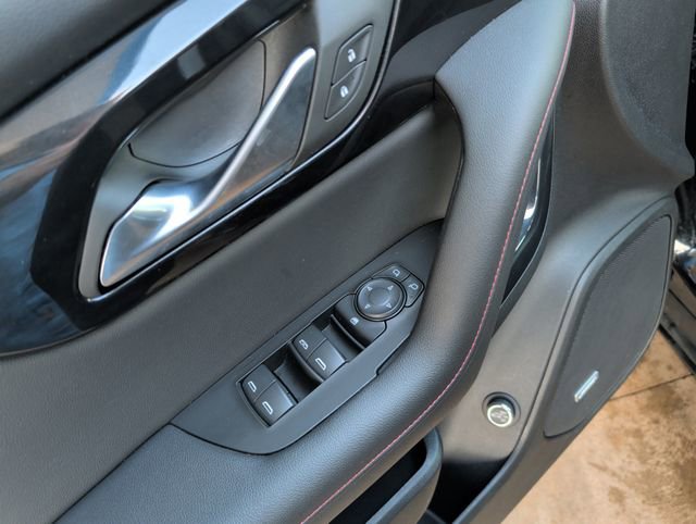 Certified 2025 Chevrolet Blazer RS FWD image 15