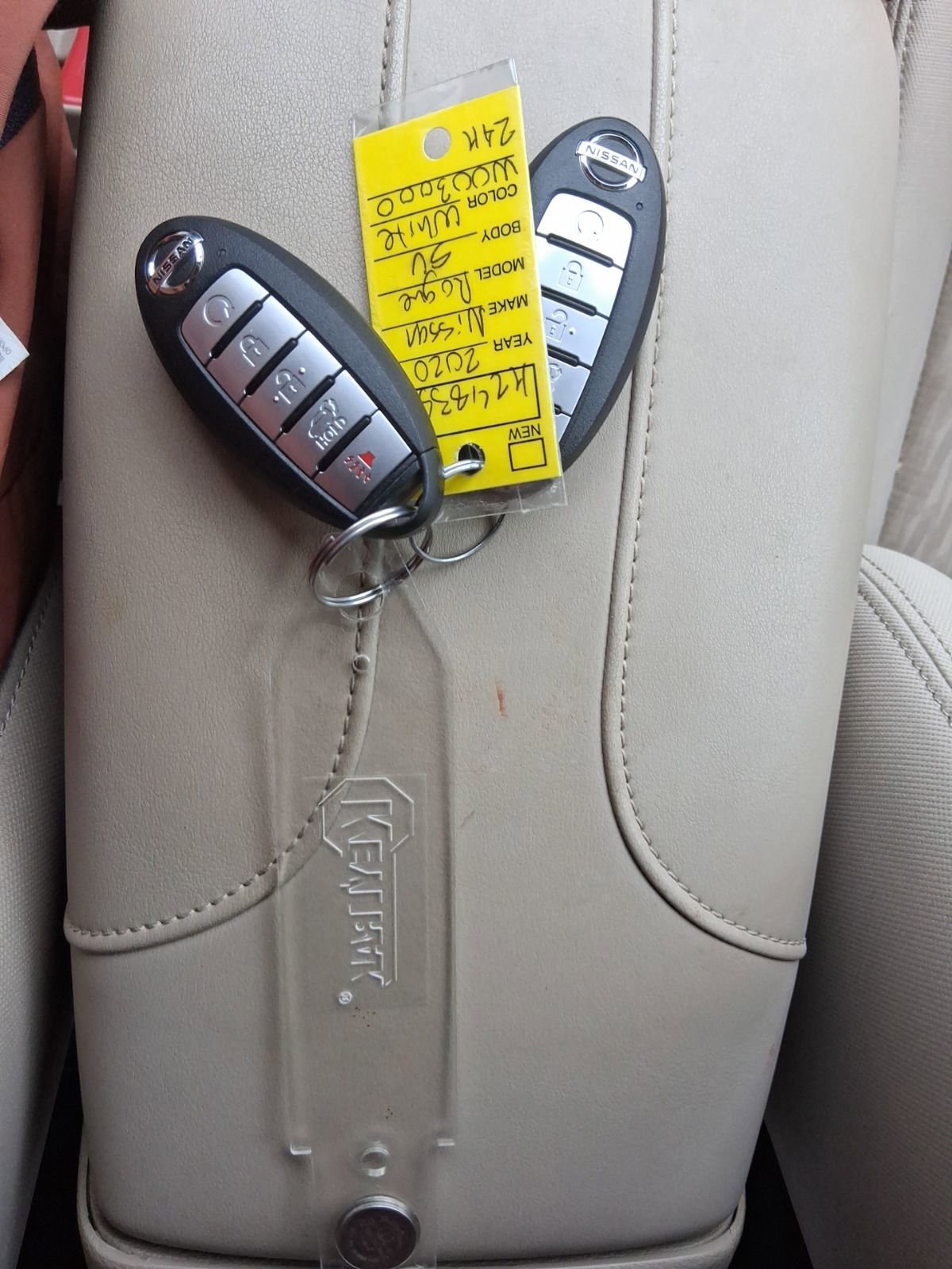 Used 2020 Nissan Rogue SV FWD image 21