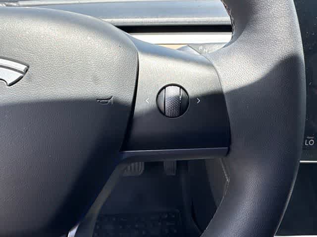 Used 2023 Tesla Model 3 Standard Range RWD image 13