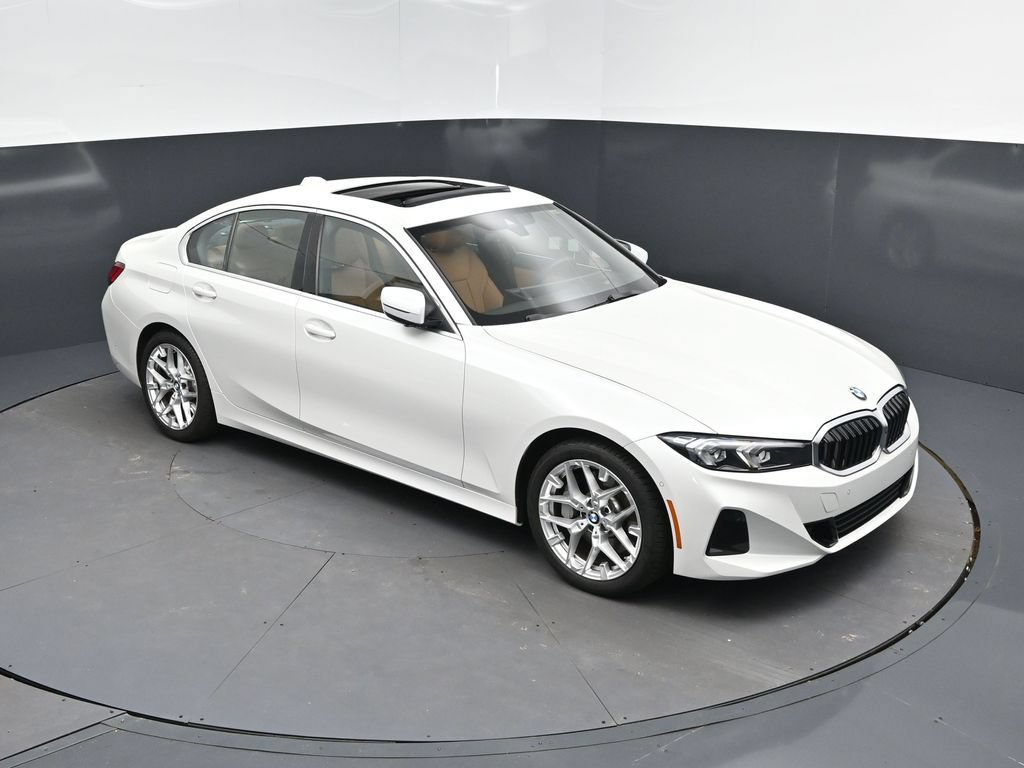 Certified 2026 BMW 330i Sedan RWD image 36