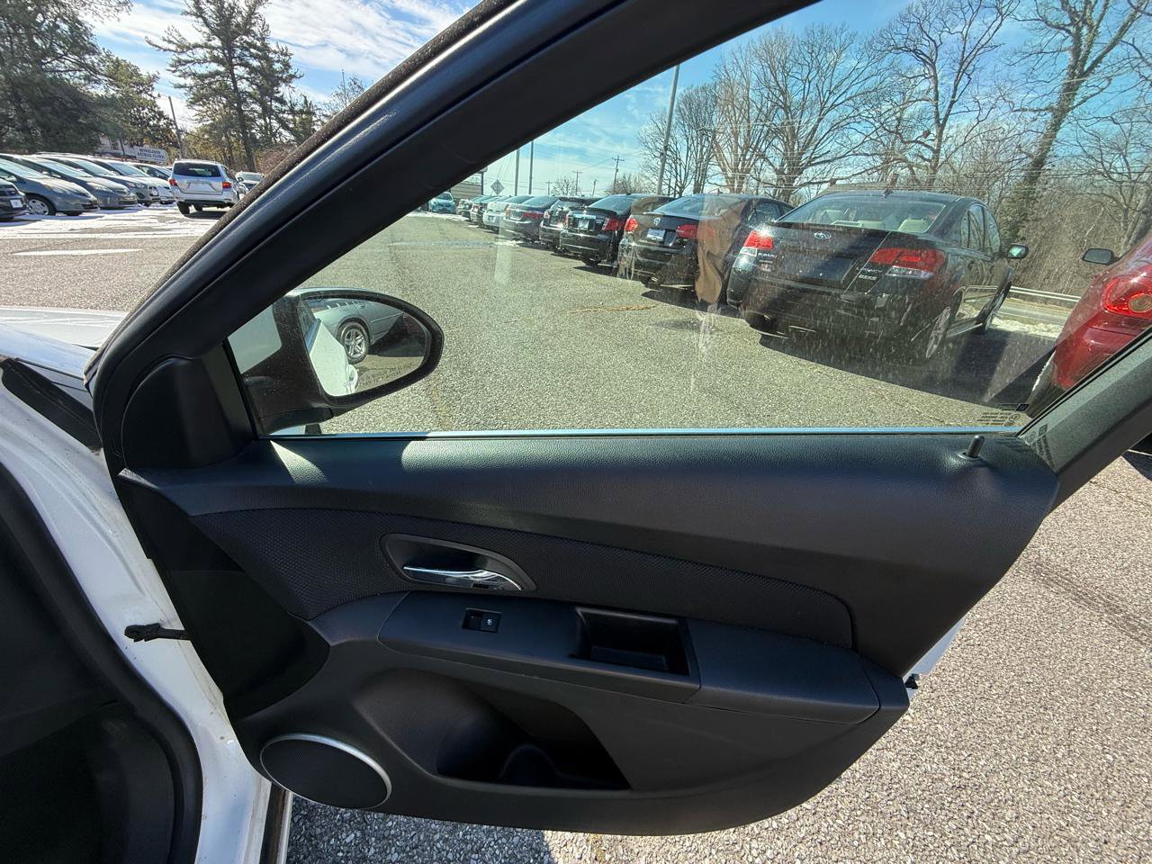 Used 2011 Chevrolet Cruze LTZ image 20