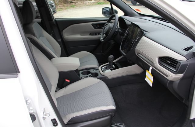 Used 2025 Subaru Forester Premium AWD/4WD image 37