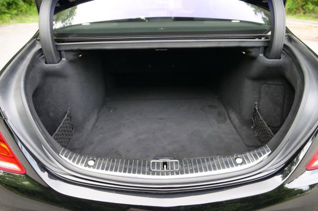 Used 2015 Mercedes-Benz S 550 4MATIC Sedan image 37