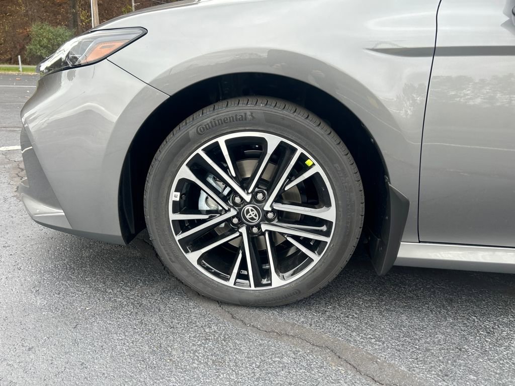 New 2026 Toyota Camry XLE image 28