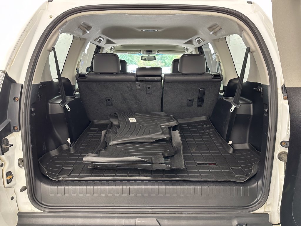 Used 2015 Lexus GX 460 w/ Navigation Package AWD/4WD image 44