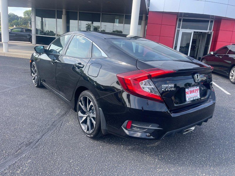 Used 2019 Honda Civic Sport image 4
