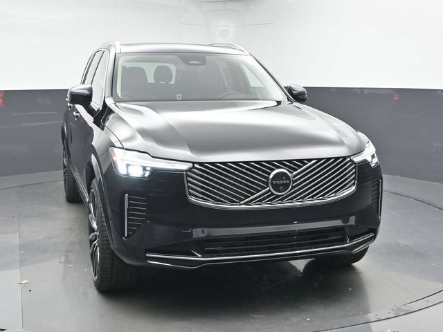 New 2026 Volvo XC90 B6 Plus w/ Protection Package Premier AWD/4WD image 2