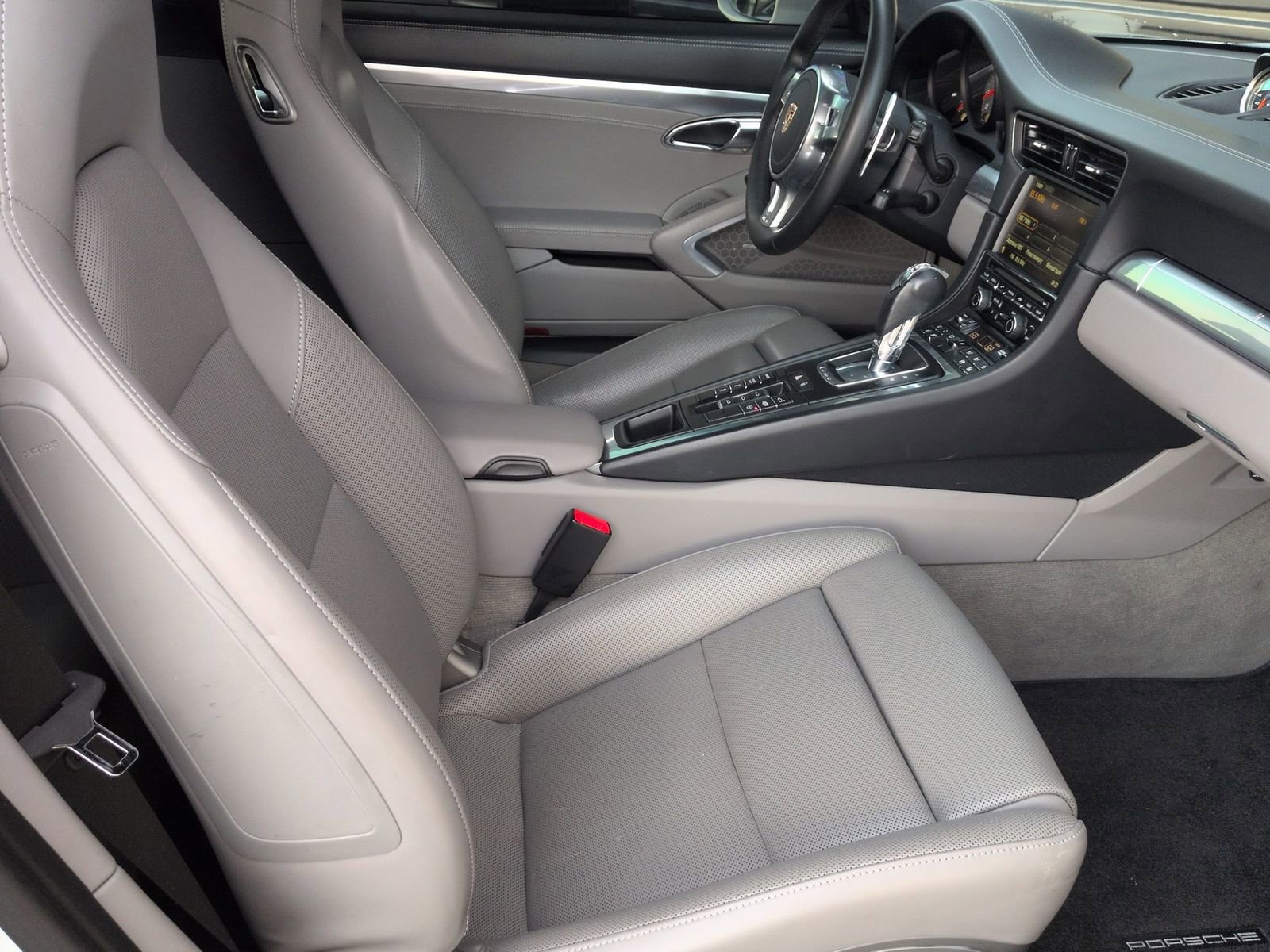 Used 2013 Porsche 911 Carrera S image 26