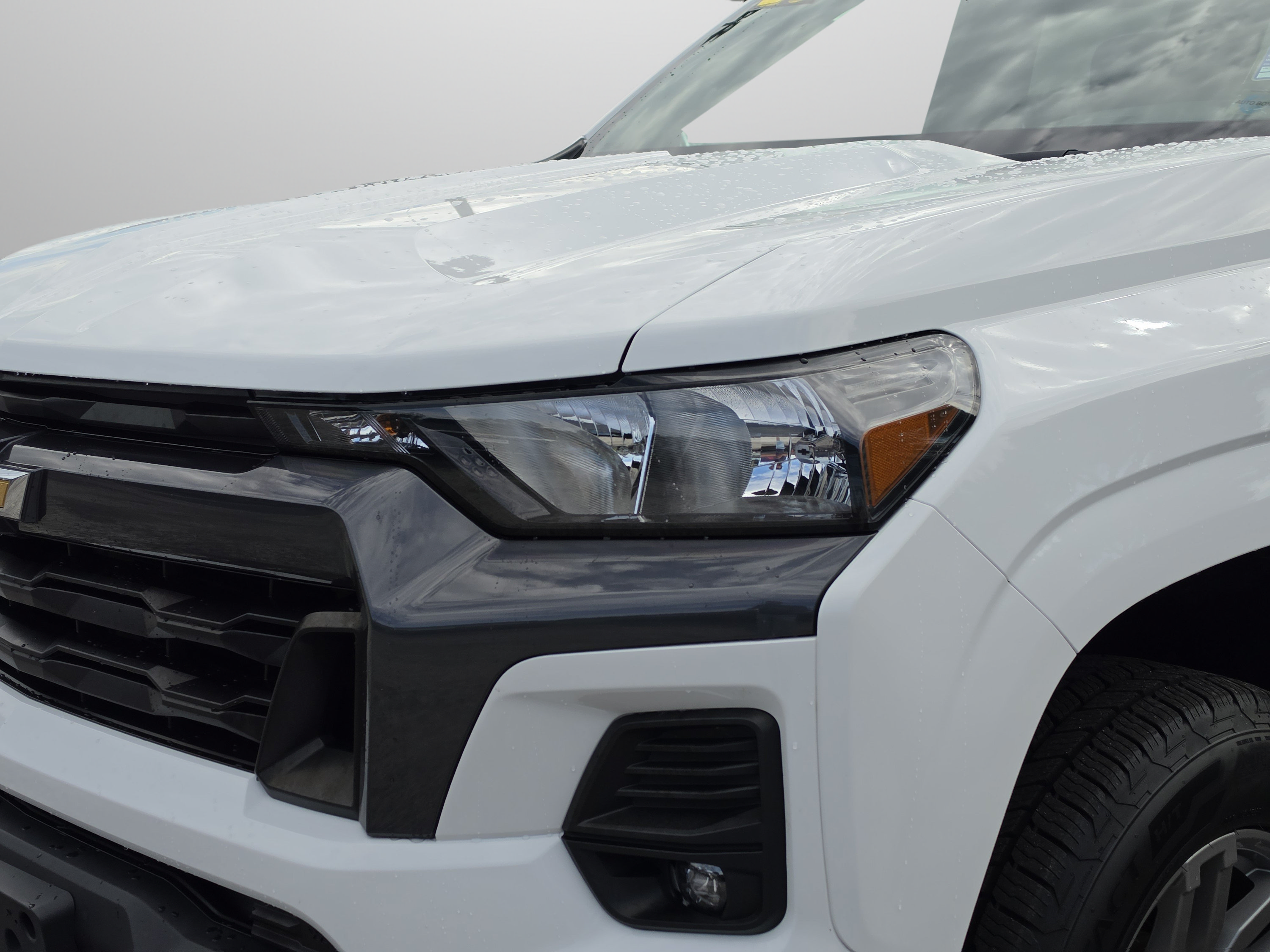 Used 2023 Chevrolet Colorado LT w/ LT Convenience Package II AWD/4WD image 13