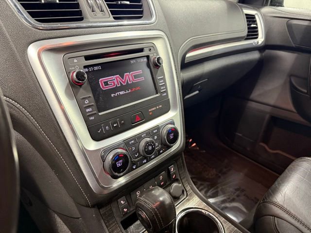 Used 2015 GMC Acadia SLT image 19