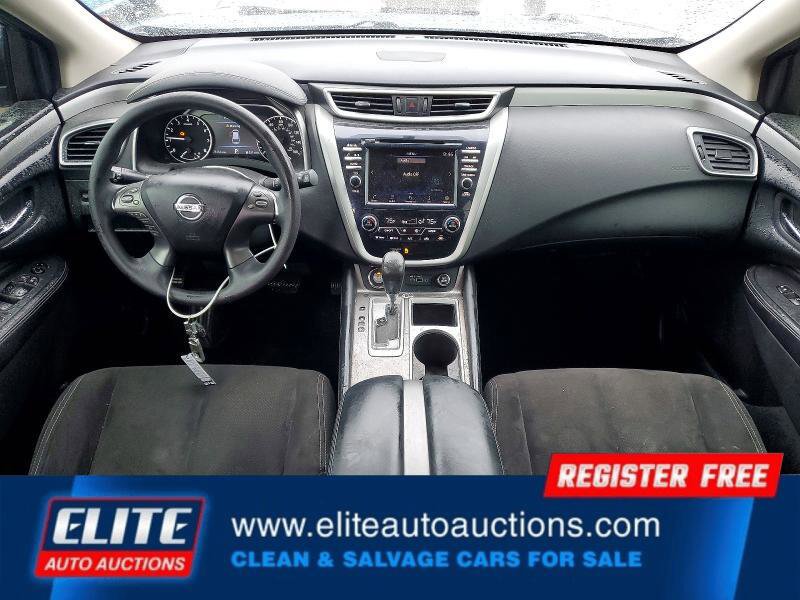 Used 2019 Nissan Murano S image 16